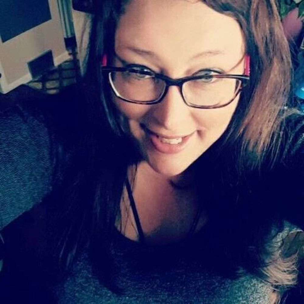 Meet your Posher, Melie